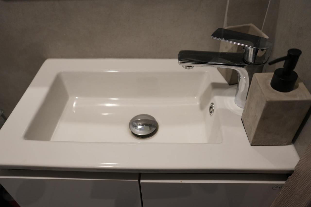 Acropolis Central Apartments アテネ エクステリア 写真