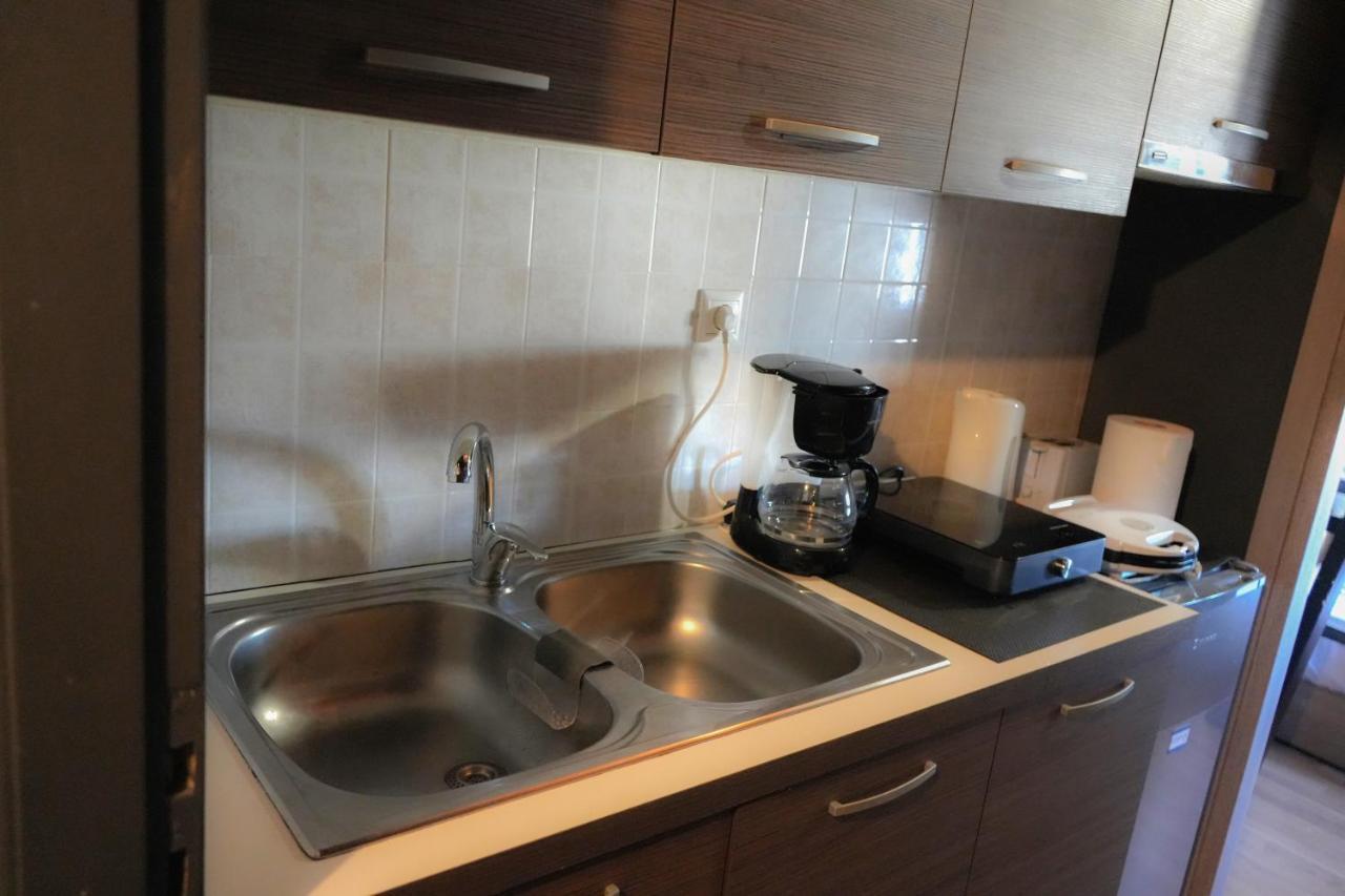 Acropolis Central Apartments アテネ エクステリア 写真